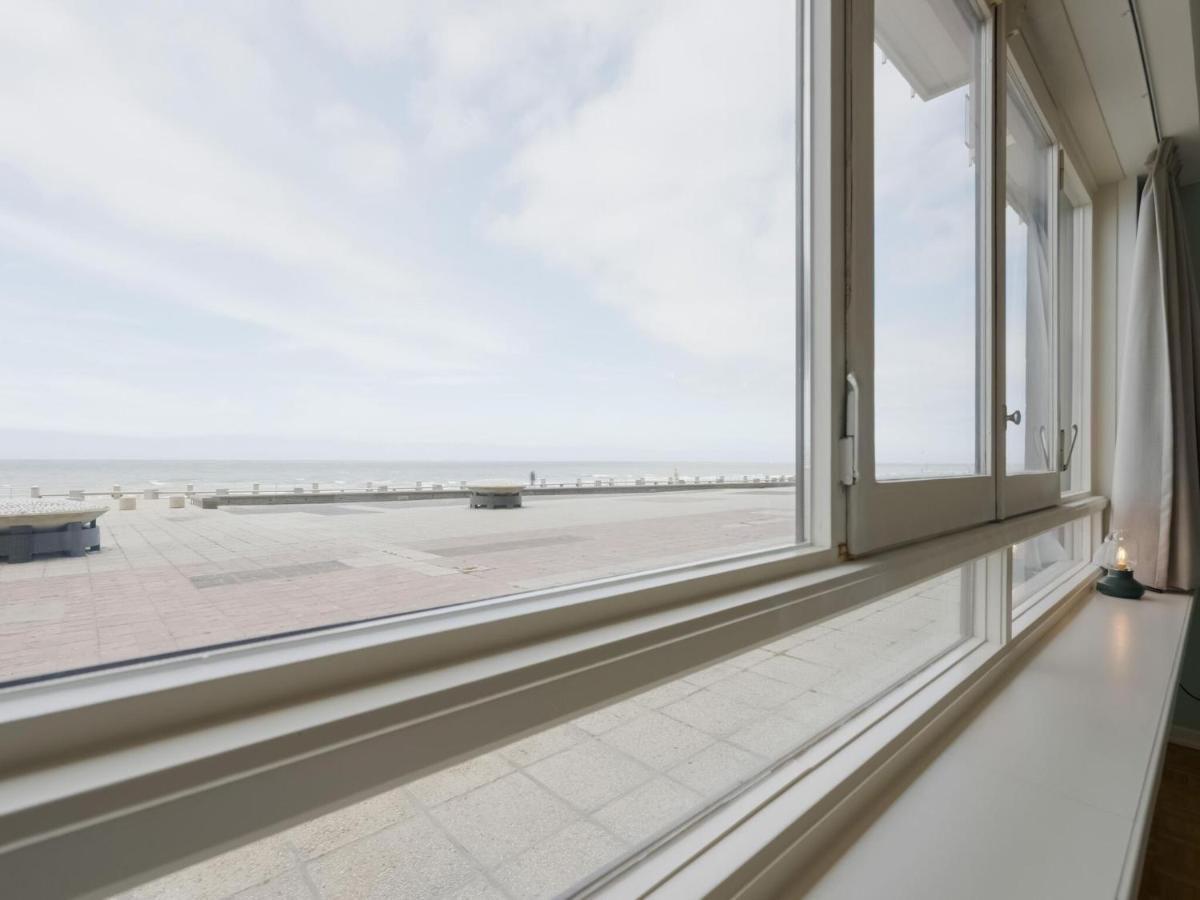 Comfortable Apartment In Oostende With Sea Views Exterior photo